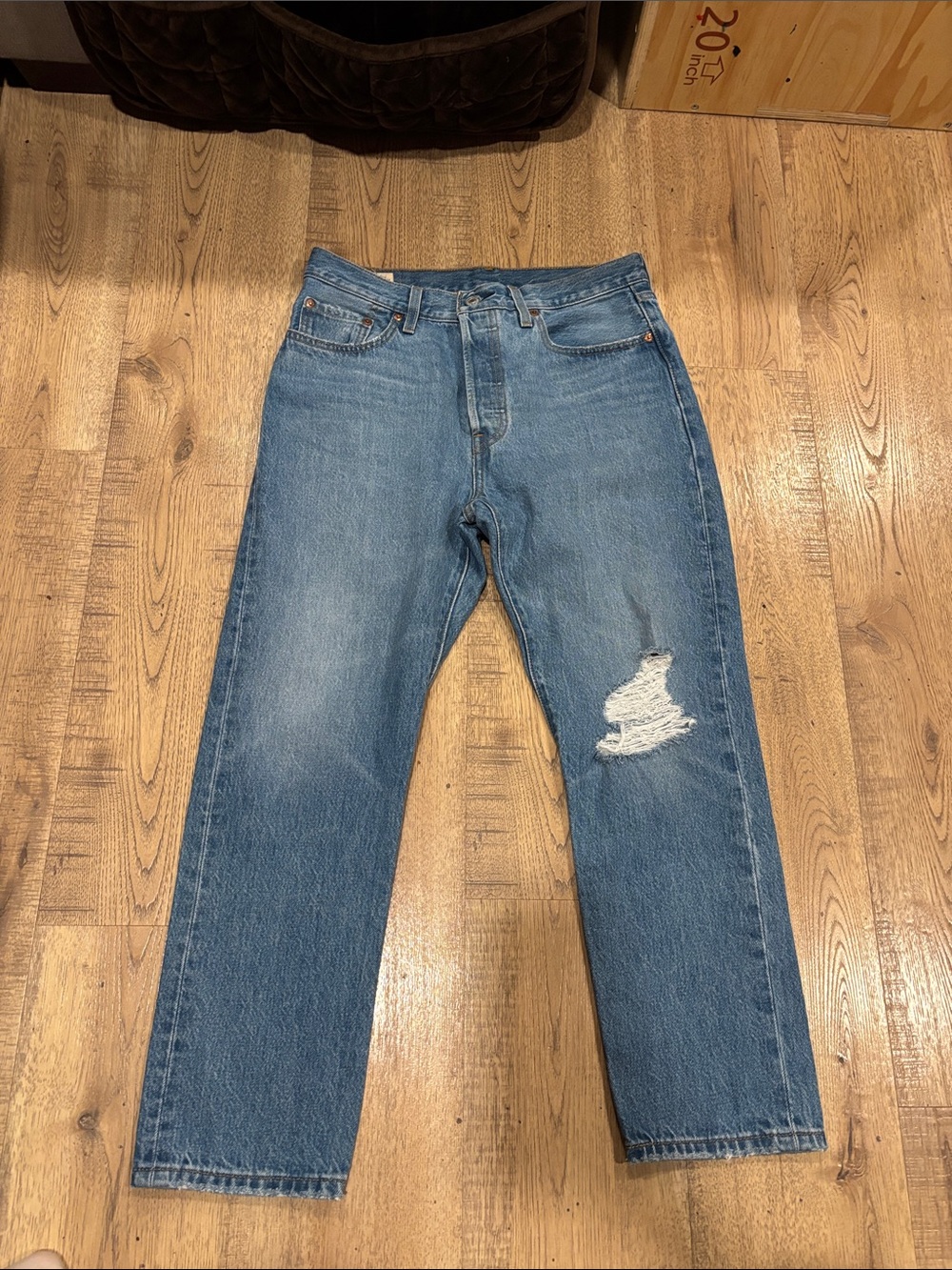 Levi's blue straight-leg capri women’s jeans 501